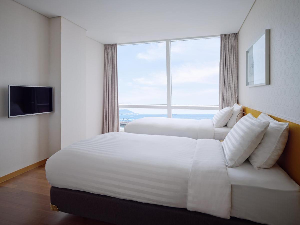 Hotel Sono Calm Yeosu Extérieur photo