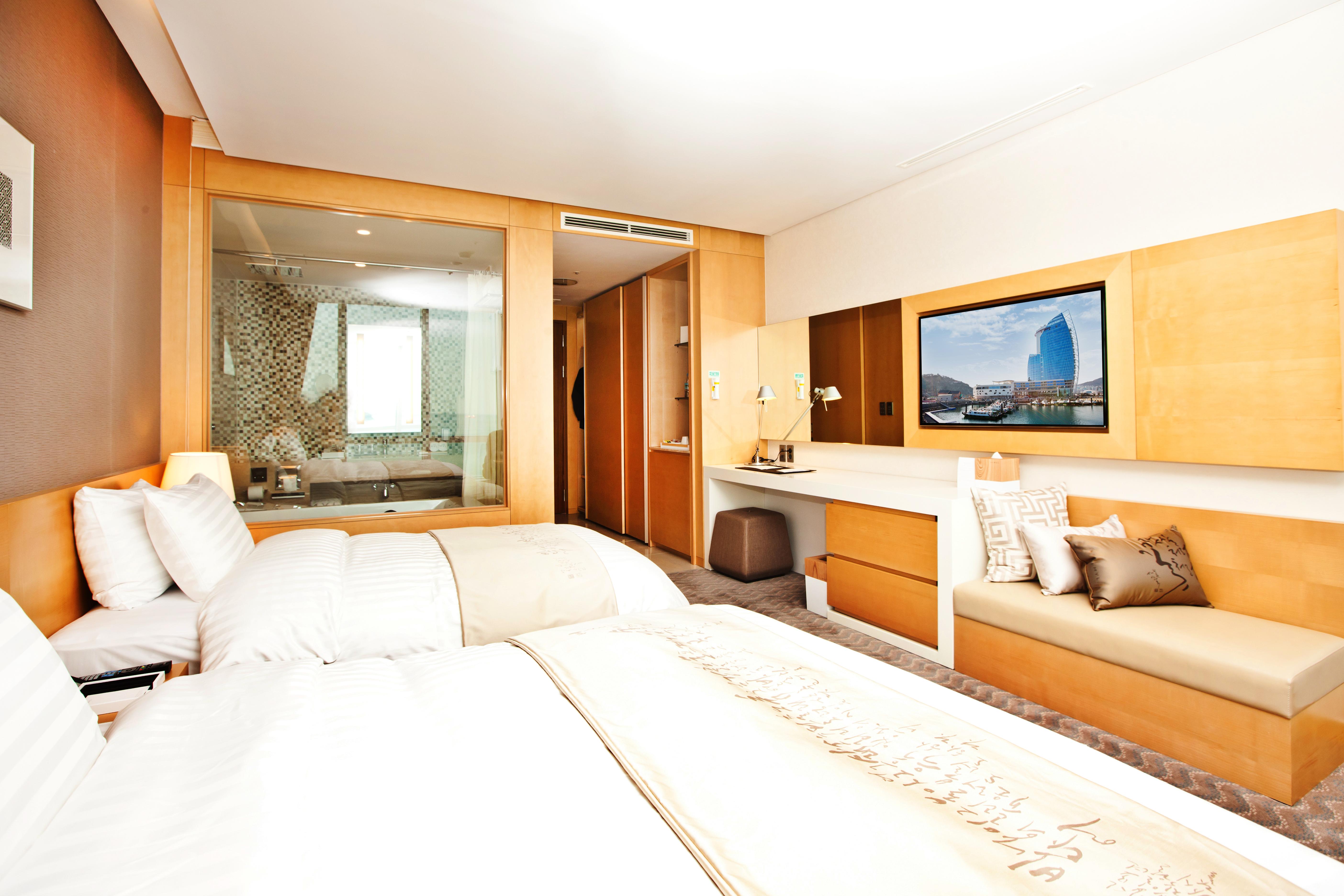 Hotel Sono Calm Yeosu Extérieur photo